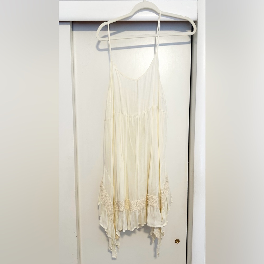 Women’s Cream Sleeveless Top or Short Dress